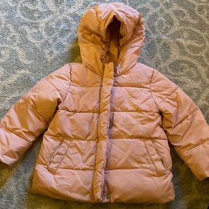 Gap size 5 girls pink puffer jacket